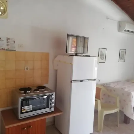 Kastraki Apartman *