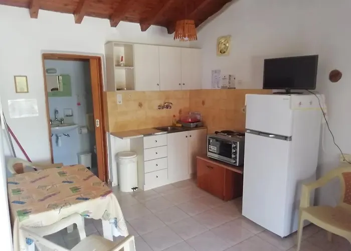Kastraki Apartament *